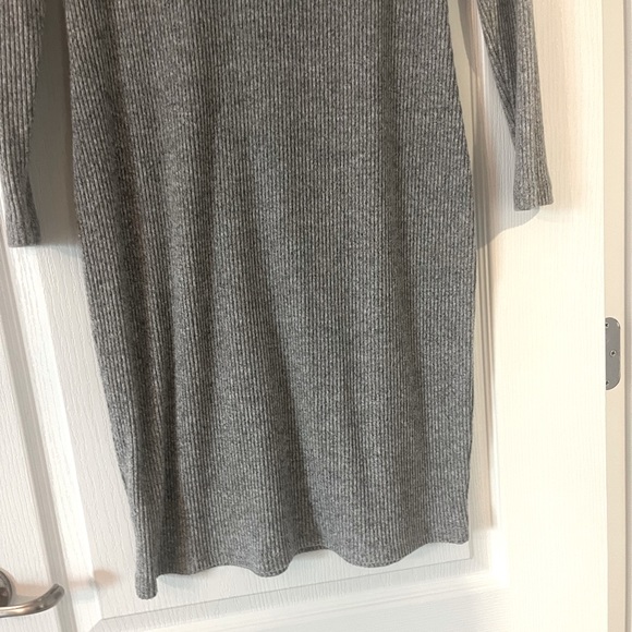 A New Day Gray Long Sleeve Waffle Knit Cozy Soft Thick Sweater Dress S - Picture 7 of 11